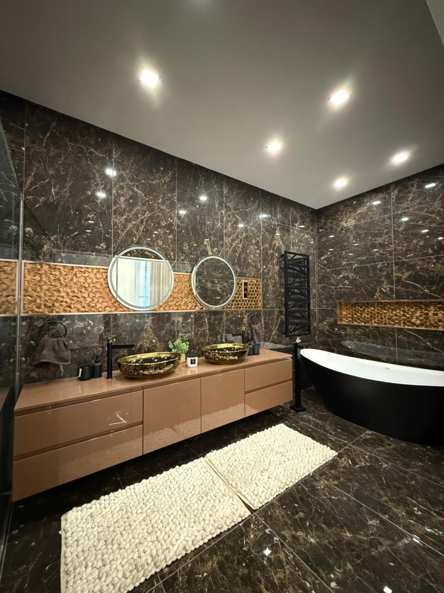 Luxury Gold * Budapešť